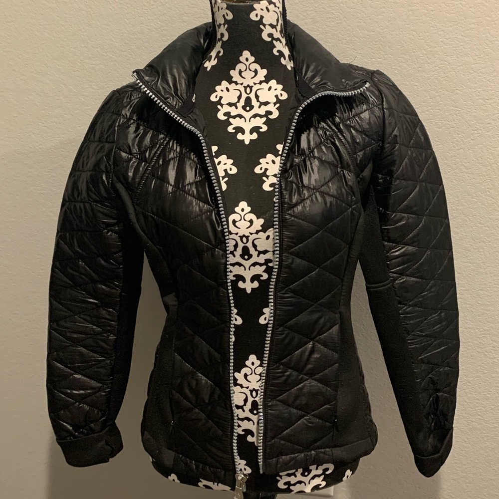 Guess Light puffer jacket